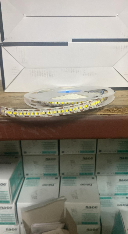 12V 240 Çip 4000K LED Şerit